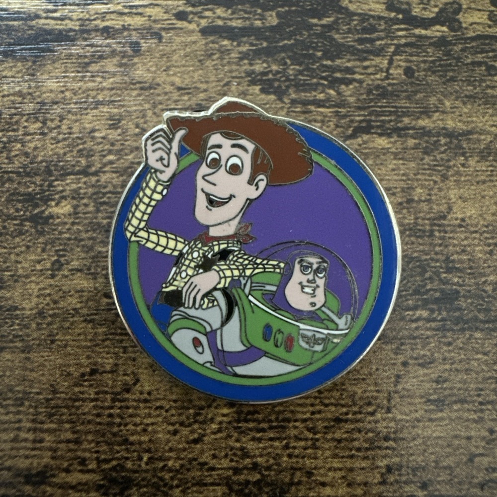 Woody and‎ Buzz- Toy Story - Best friends collection- Disney pin 2012